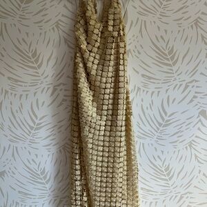 Btb Los Angeles Elegant gold shimmer Crochet Maxi Dress